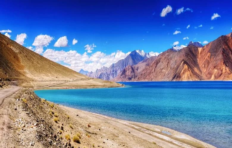WONDERS OF LADAKH GROUP TOUR