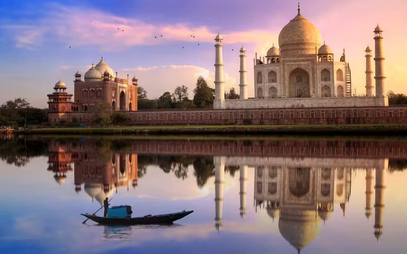 Private One Way Delhi Transfer from Agra