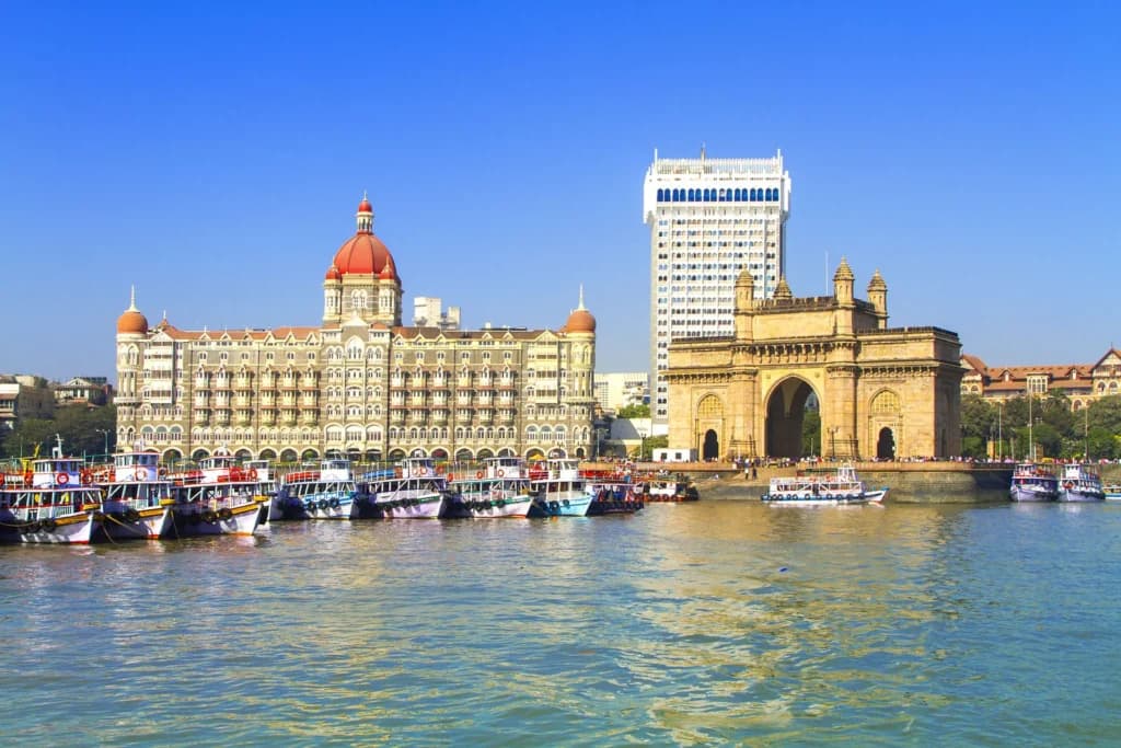 MAHARASHTRA JYUTIRLING TOUR WITH SHIRDI