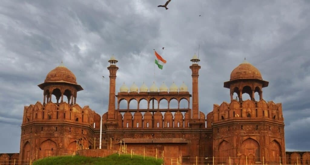 Same Day Taj Mahal & Fatehpur Sikri Tour from Delhi photo 3