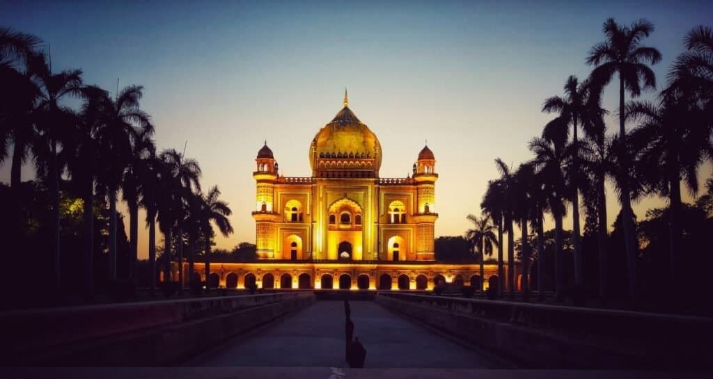 8 Days Golden Triangle Tour With Amritsar photo 3