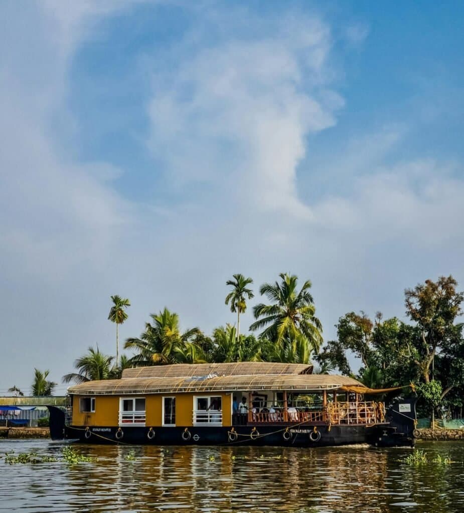 Romantic Kerala Honeymoon Tour photo 4