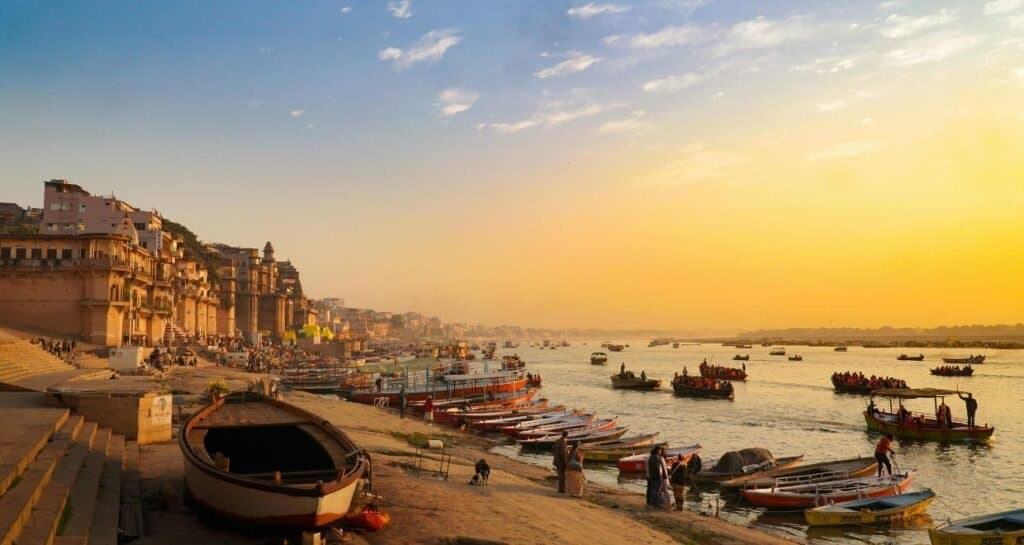 Mathura & Vrindavan Spiritual & Temple Tour from Agra photo 2