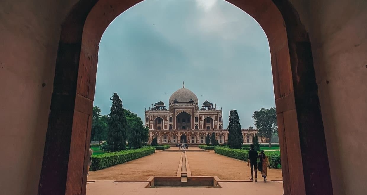 9 Days Golden Triangle Tour with Jodhpur & Jaisalmer